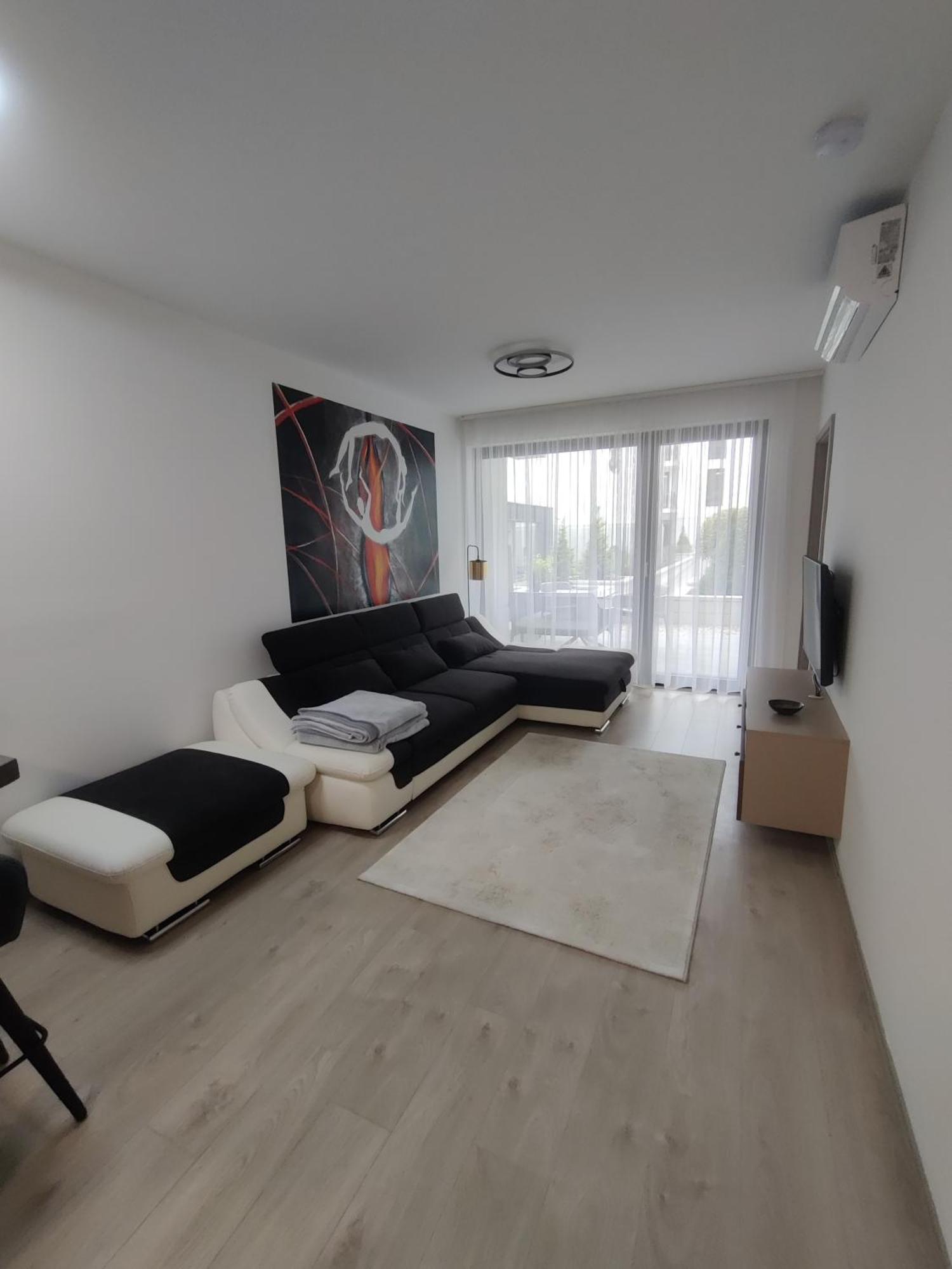 Belvaros Resort Apartman & Spa Székesfehérvár Exteriör bild